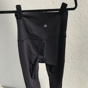 Lululemon wunder-under high rise bottoms